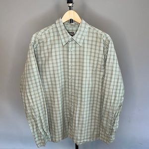 Royals Robbins Men’s Large contemporary fit button up